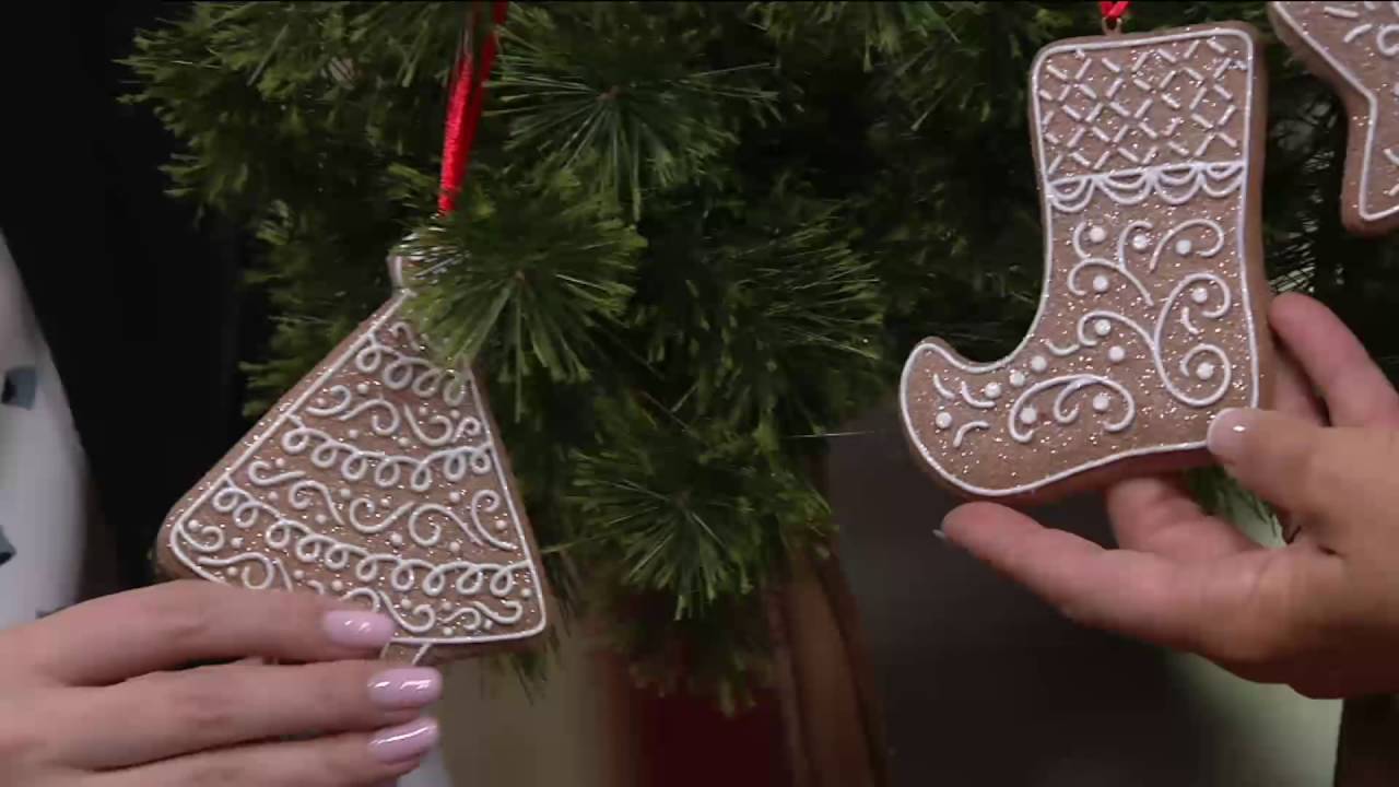 Set of 8 Gingerbread Cookie Ornaments by Valerie on QVC