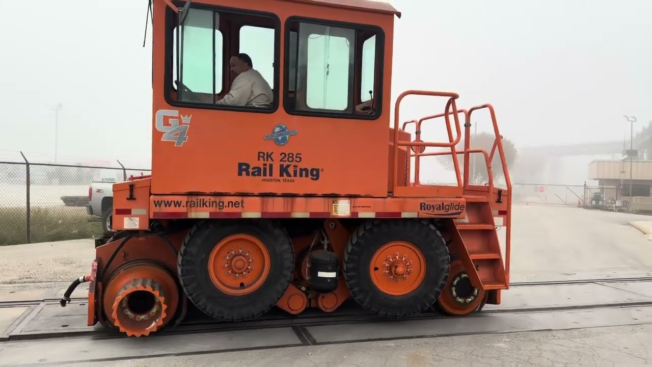 2015 Rail King 285 for sale at www.railmover.com