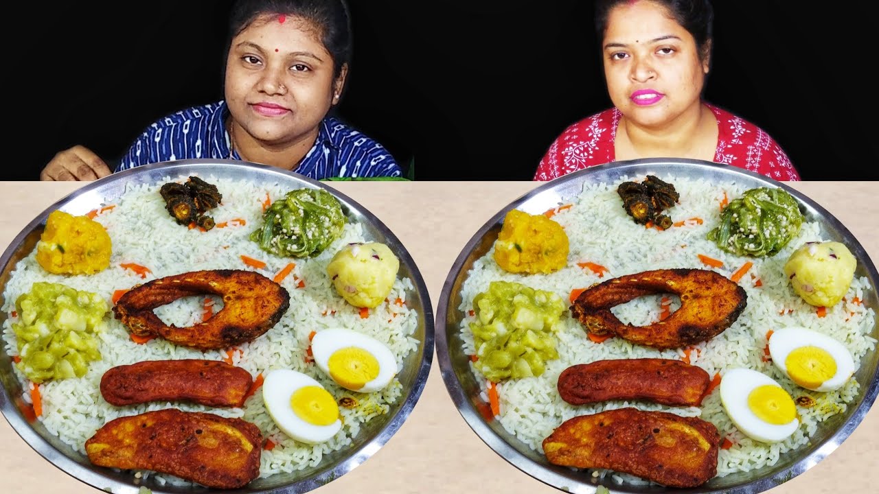 FENA BHAT FISH FRY PAKORA VARTA BOIL EGG EATING CHALLENGE / BENGALI EATING SHOW / food family & more