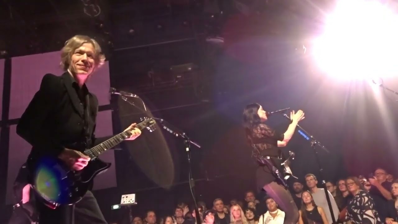 St Vincent  - Los Ageless - Paris 2024