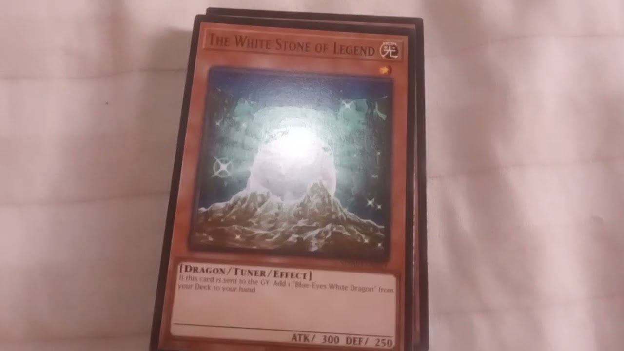 Yu-Gi-Oh Blue-Eyes White Destiny Structure Deck Unboxing
