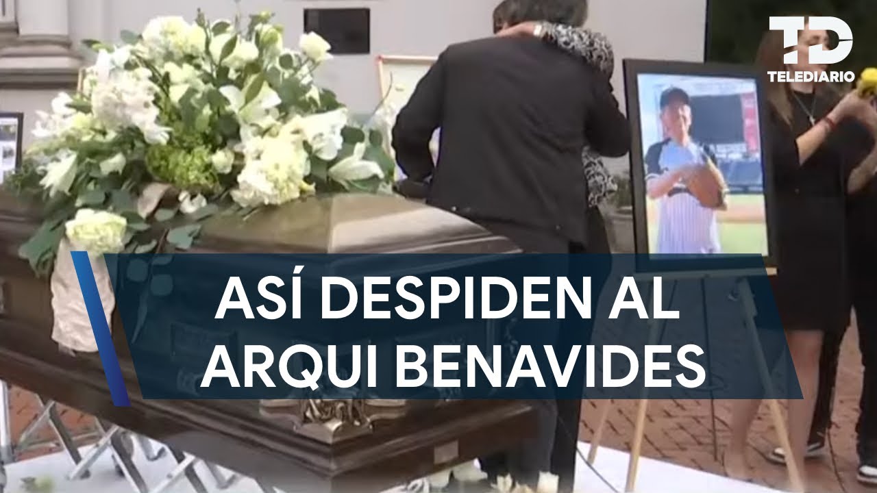 Así despiden al Arquitecto Benavides con su canción favorita de Los Beatles