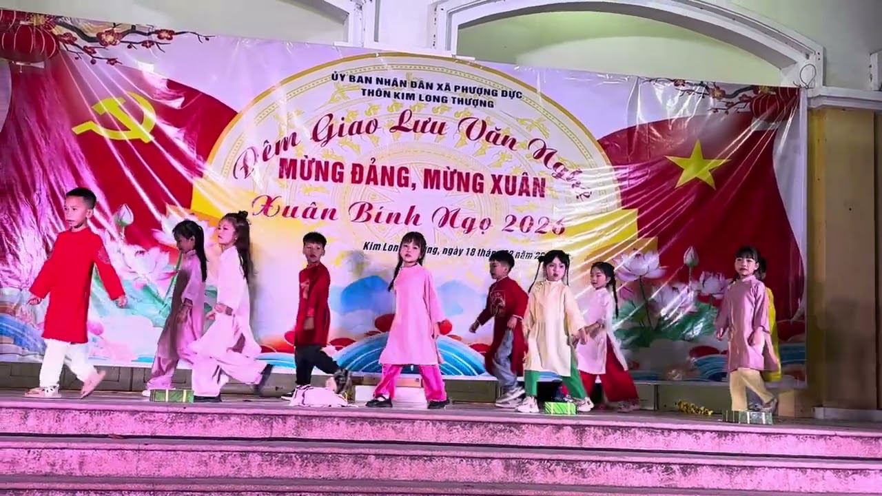 Mashup -Về Quê Ăn Tết - Tết Đong Đầy - Mầm Non Hoàng Long