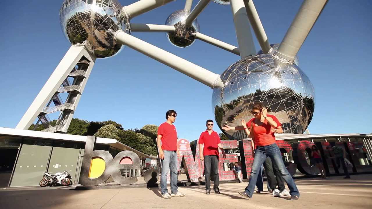 ATOMIUM : The Magic of Architecture. The Joy of Culture. Make a tour !