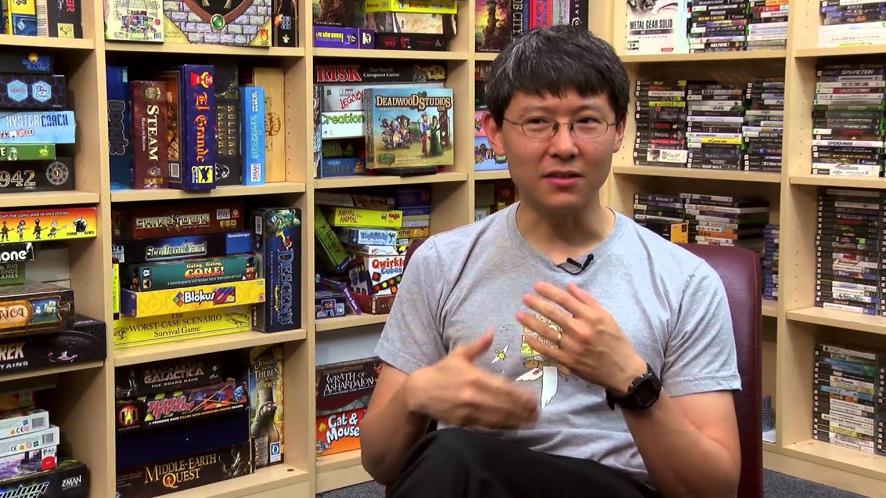 Oktat&oacute; bemutat&aacute;sa: Philip Tan