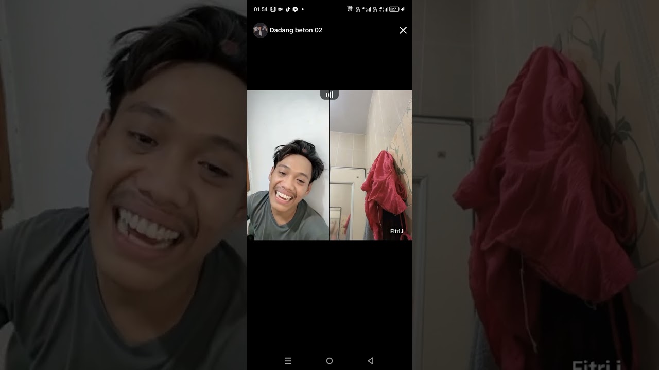 live streaming tiktok cellenge cilok goreng tepung keju di atasnya
