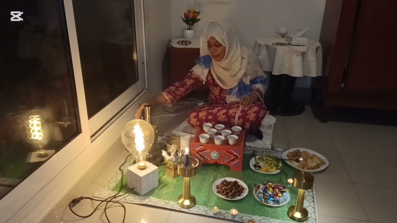ሐሙሥን በዚህ መልኩ እያሣለፉኩኝ  ነዉ. አበርታቱኝ  ቤተሠቦቸ