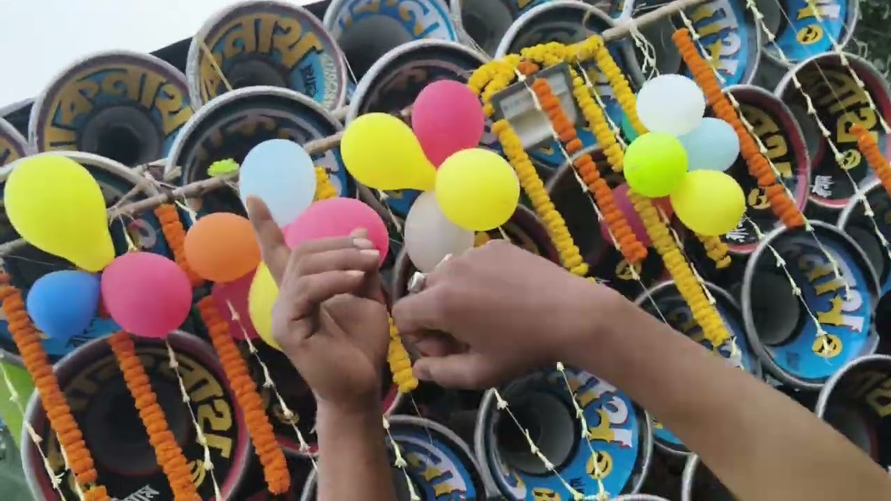 সর গ্রামে লিও নোংরা ভার্সেস সার্জেন্ট কিং কম্পিটিশন 