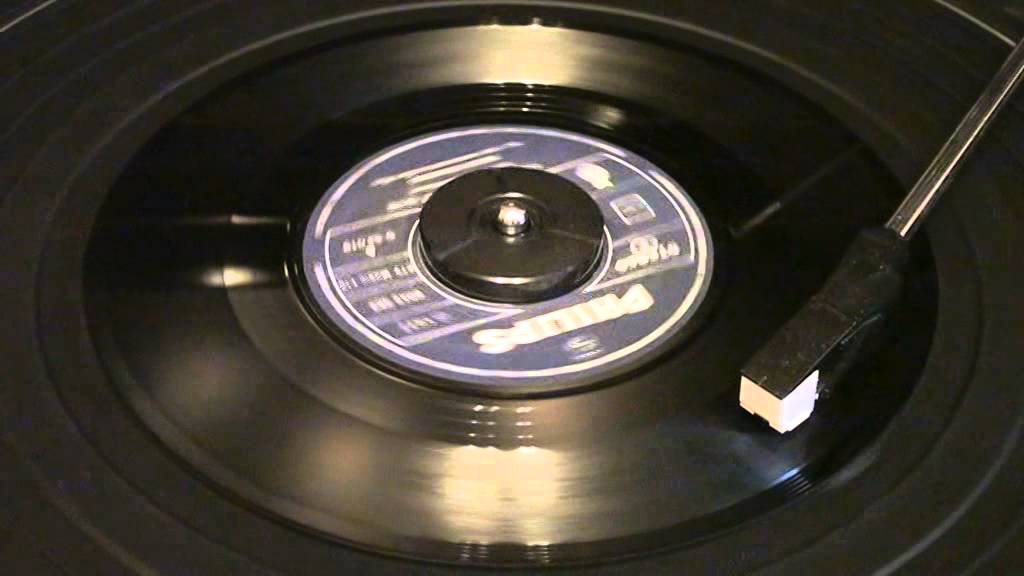 Demis Roussos ‎– Hot Summer Night (1977, 7