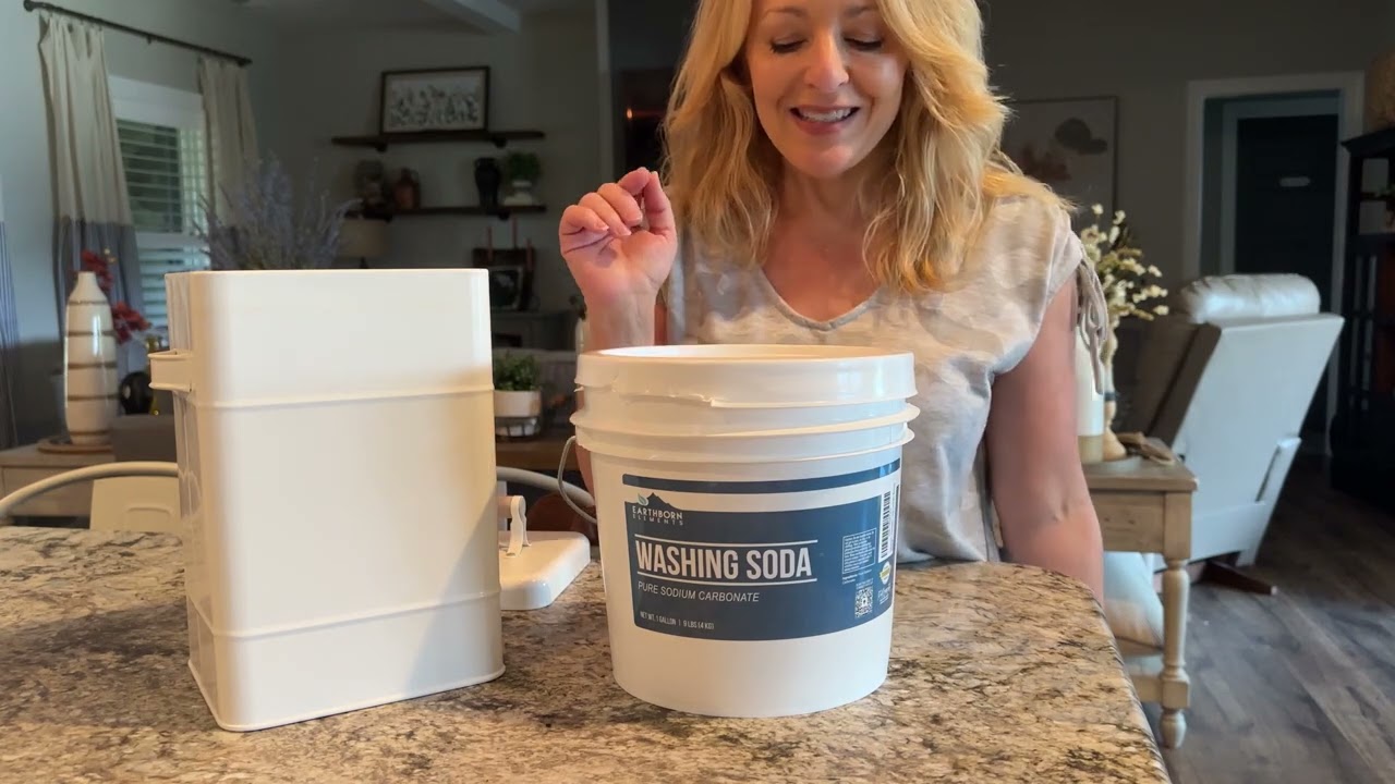 Green Cleaning Made Easy: Earthborn Elements Washing Soda Review