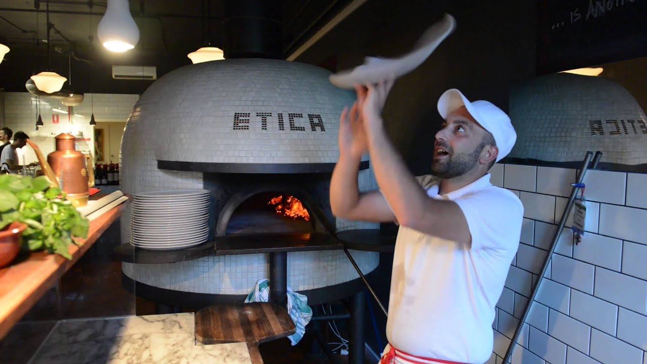 Adelaide’s best pizza tosser