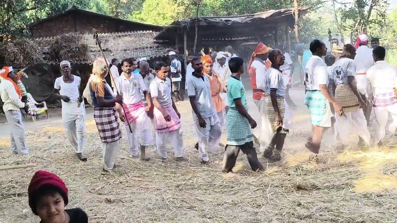 उत्सव डोंगर देव भाग अ डान्स करताना पवन🤔🥰🤔2025