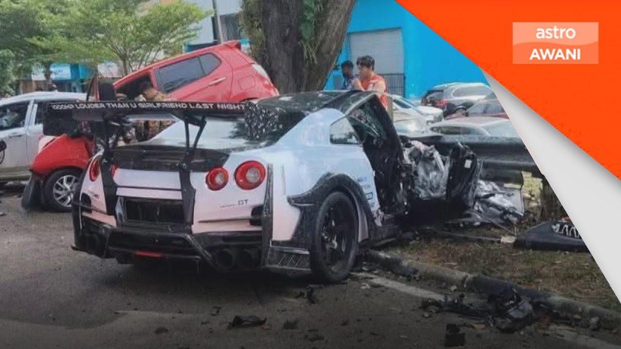 Nissan GT-R masuk laluan bertentangan, dua maut dalam nahas empat kenderaan