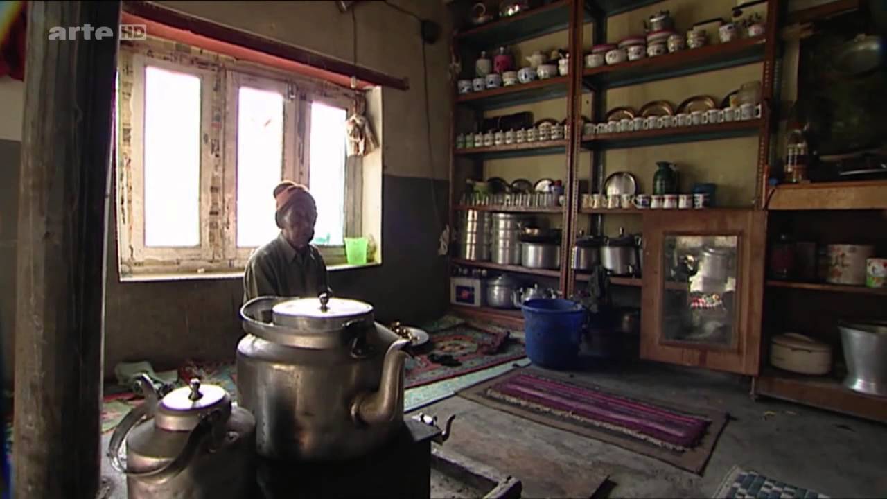 360&deg; Geo Reportage Postbote im Himalaya