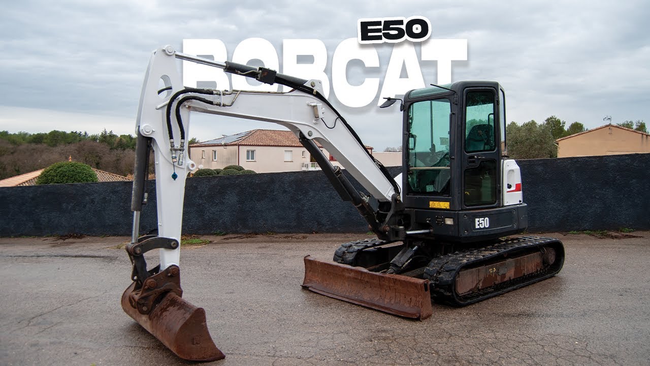 PRESENTATION MINI PELLE BOBCAT E50