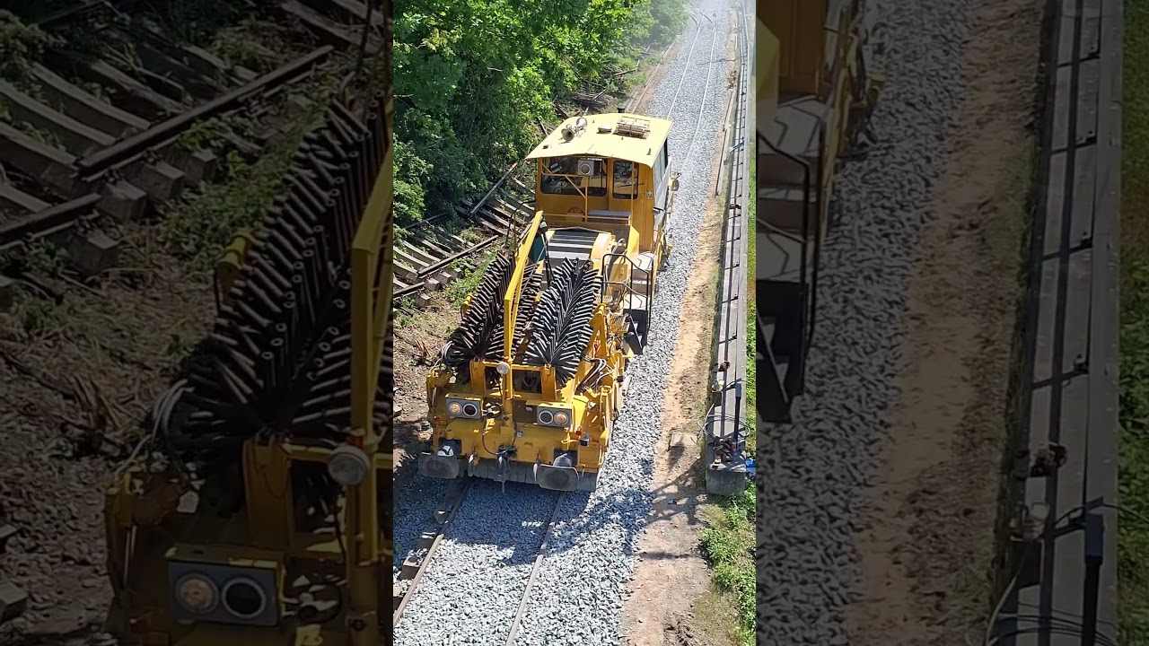 #Gleisumbau #G&uuml;terbahnhof #Oschatz #Baumaschinen #Teil4 #Gleisbaumaschine