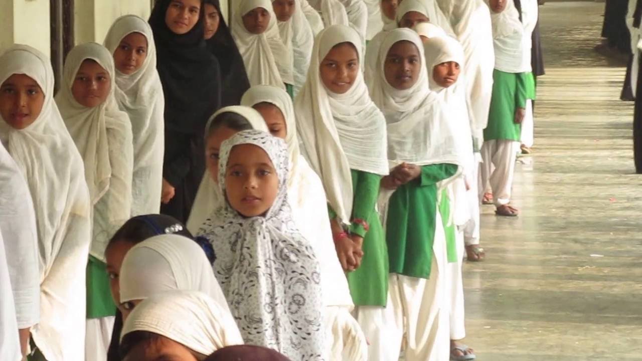 Lab pe aati hai dua ban ke Tamanna meri