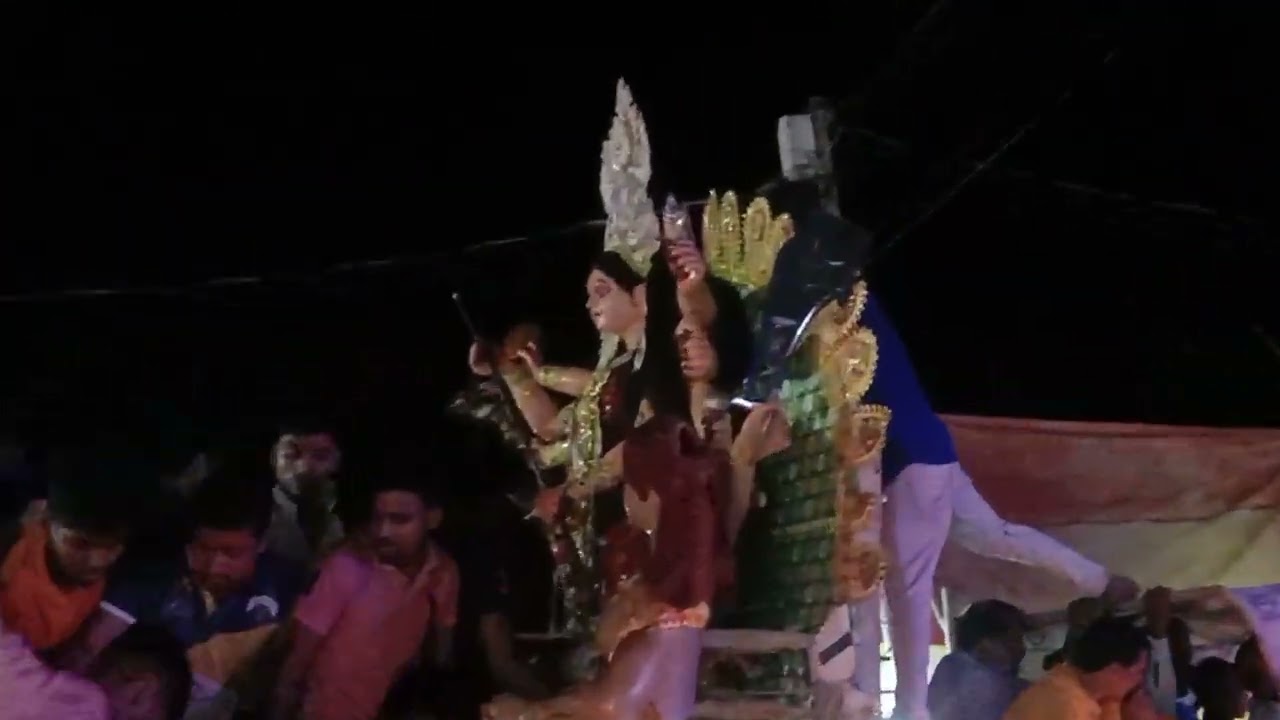 Durga Puja Murti visarjan sono Jamui, Bihar