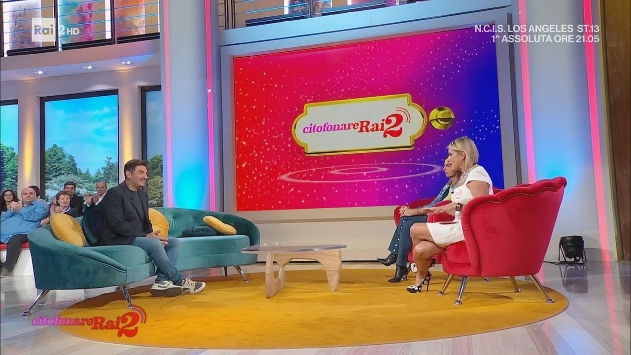 Max Giusti a Citofonare Rai2 - 06/11/2022