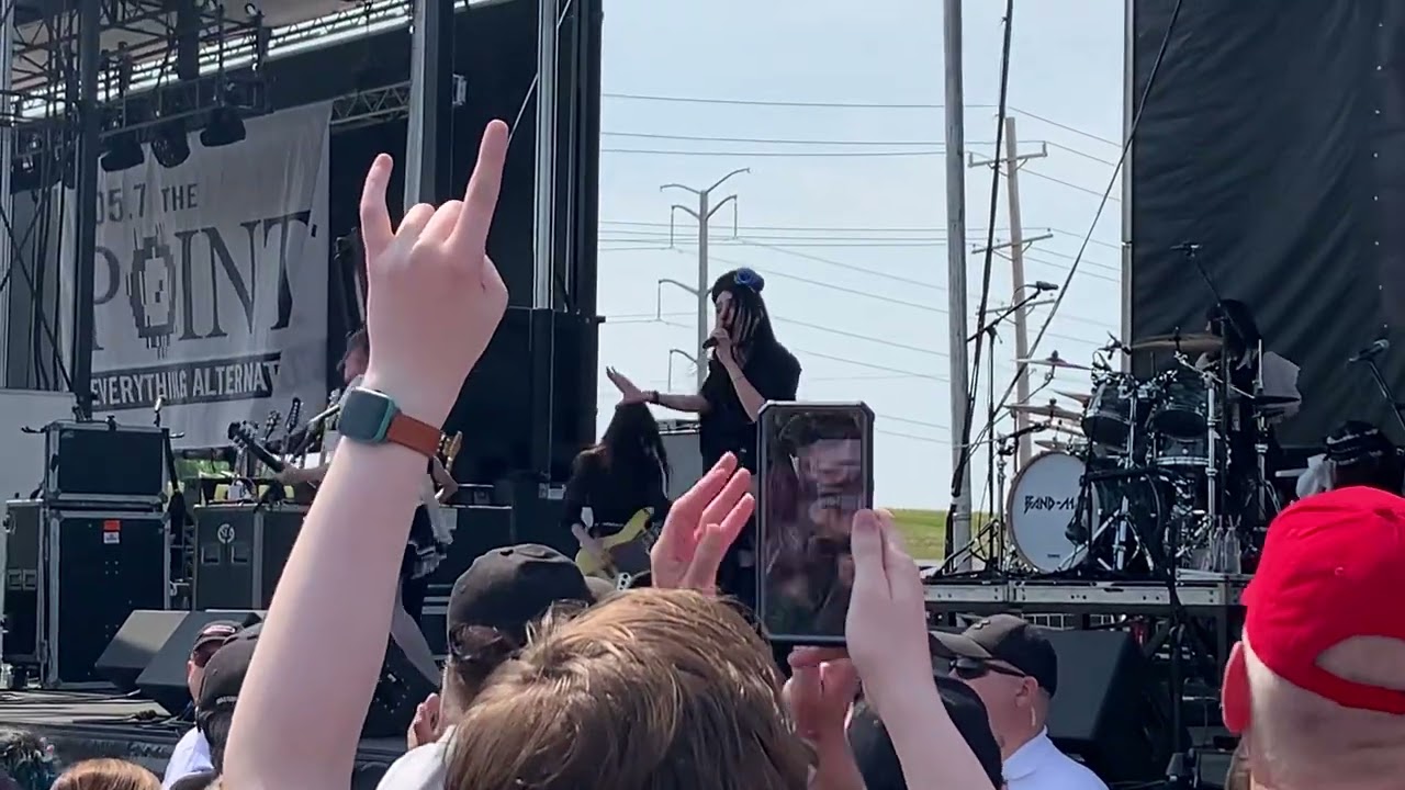 Band-Maid - Screaming live in St Louis for Pointfest!  (5-27-2023)