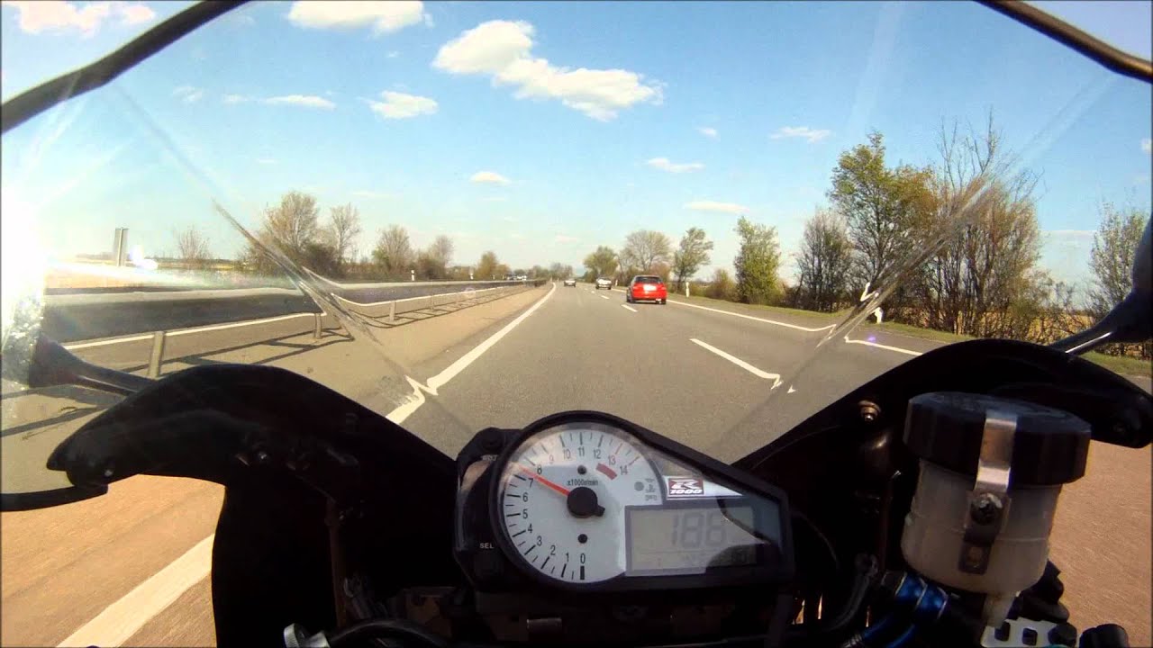 Suzuki GSXR 1000 K1