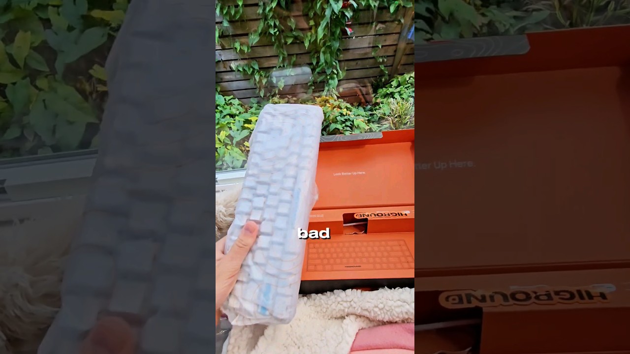 DON'T buy this keyboard.. (if you care about money)
