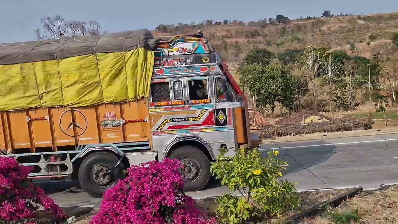 New tyre fit karaye or Dhar ke liye nikal gaye 