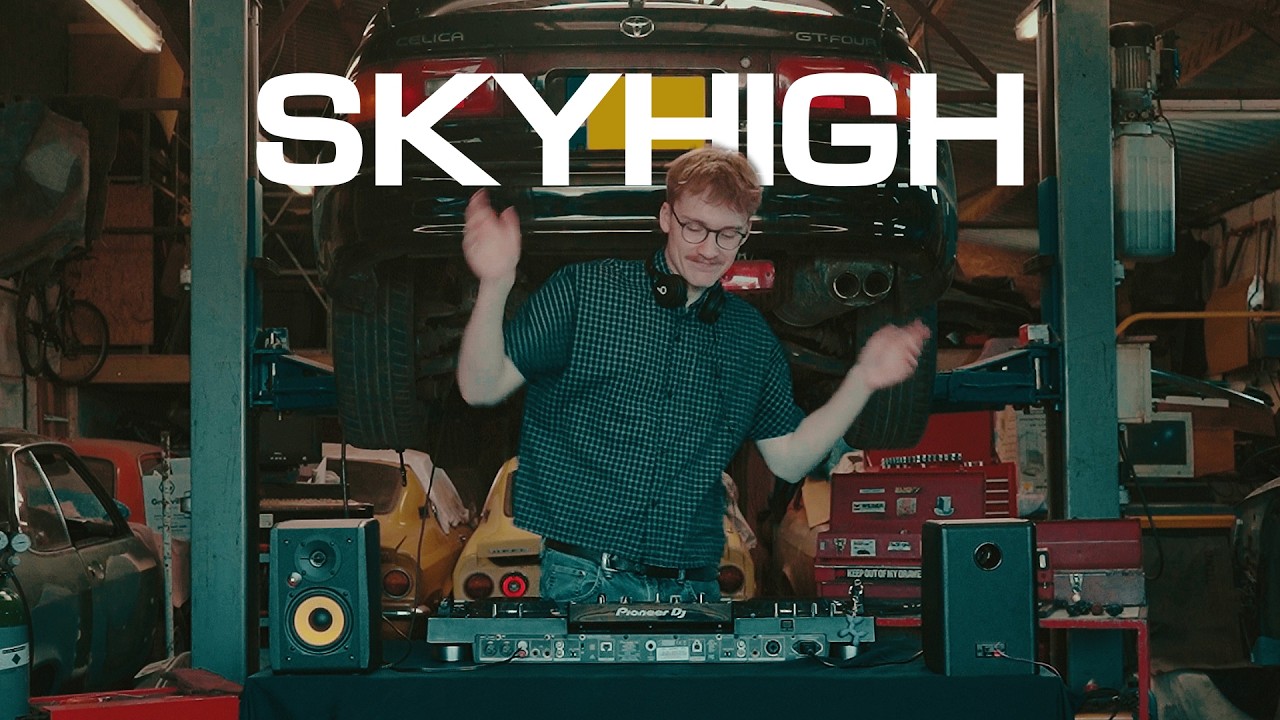 SKYHIGH: New UK Garage DJ Set in a Garage