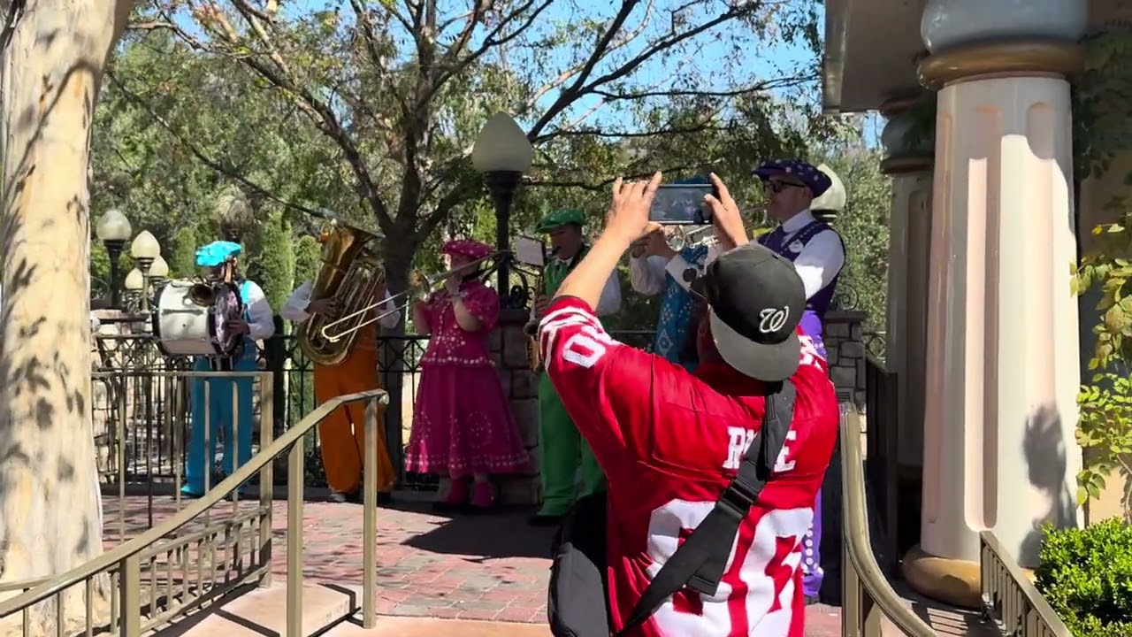 Disney band 