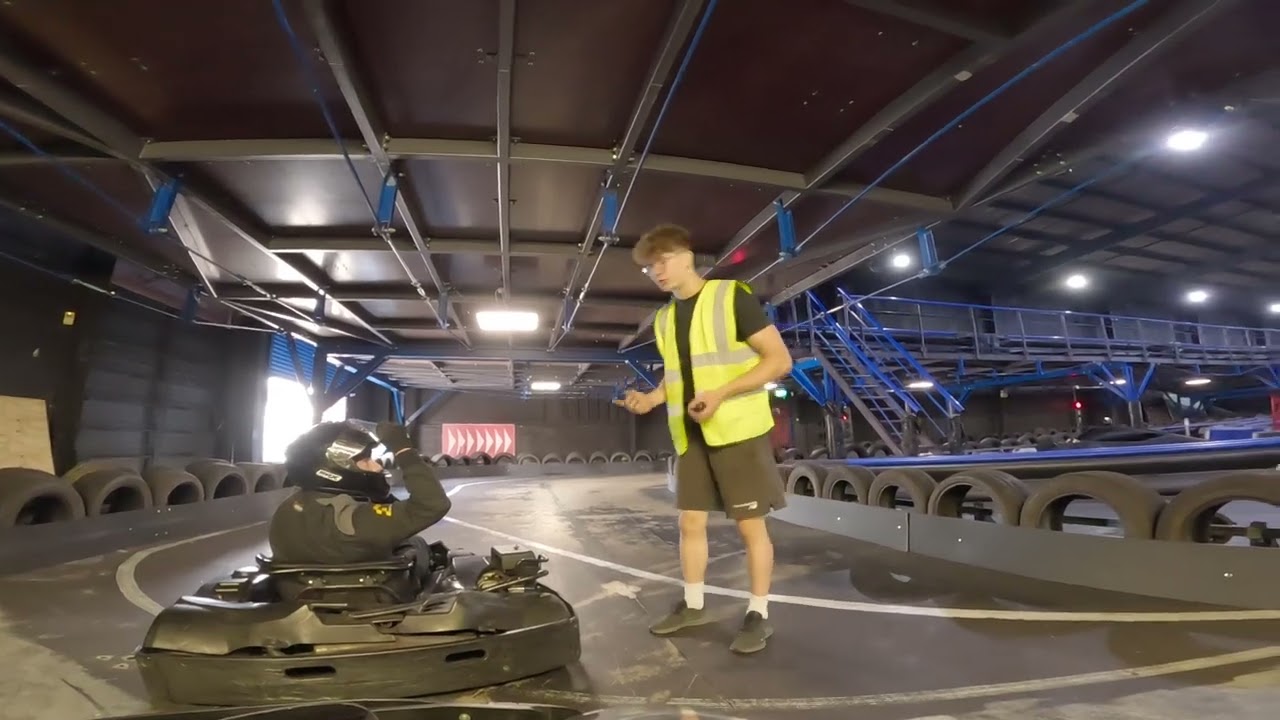 Had a great afternoon at Rogue Racing, Aylesbury with my mate Seth and some school mates, nice track