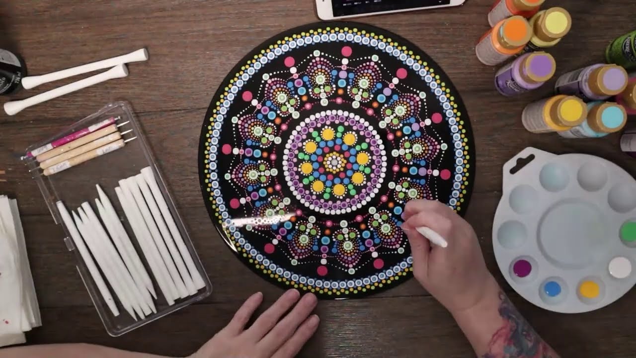 Time-lapse Dot Painting on a Record Album No Instructions - Video 332time
