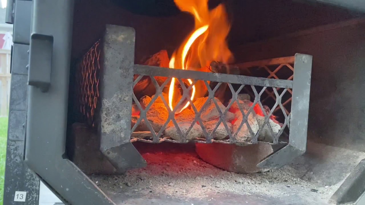 Firebox Management for Beginners - How to Use Different Wood Types!