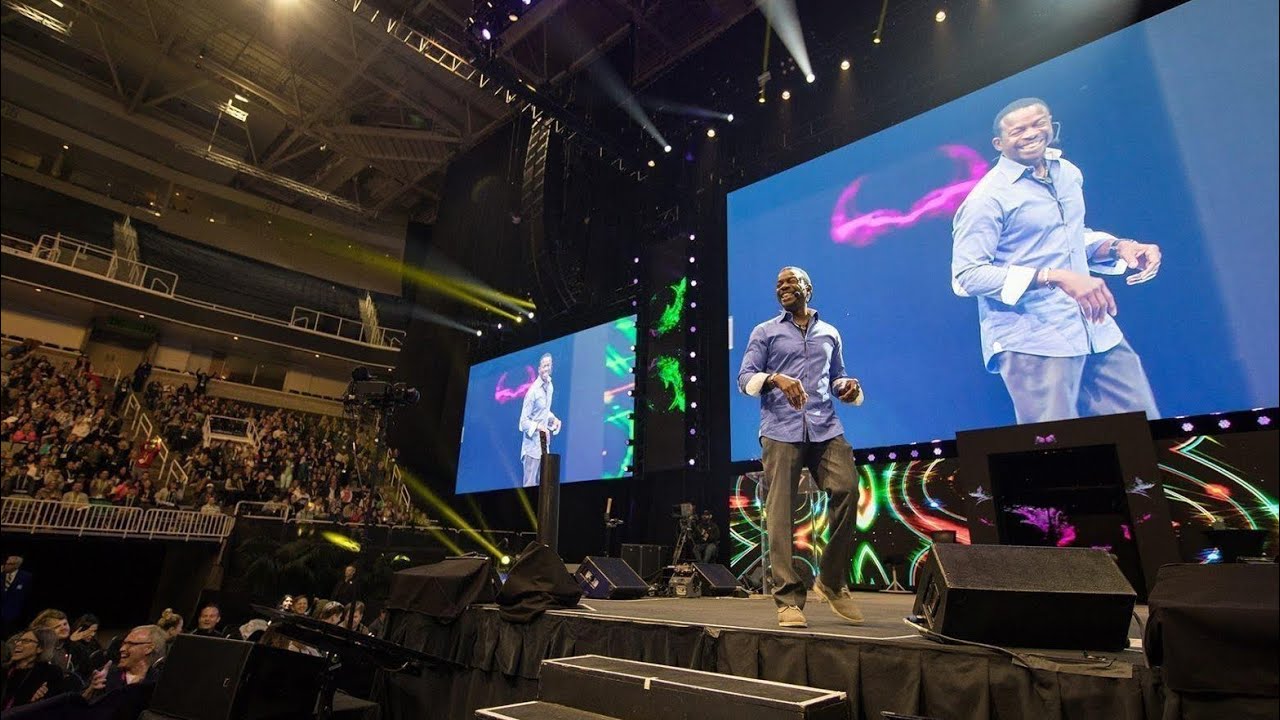 Joseph McClendon | Attracting Magnificence