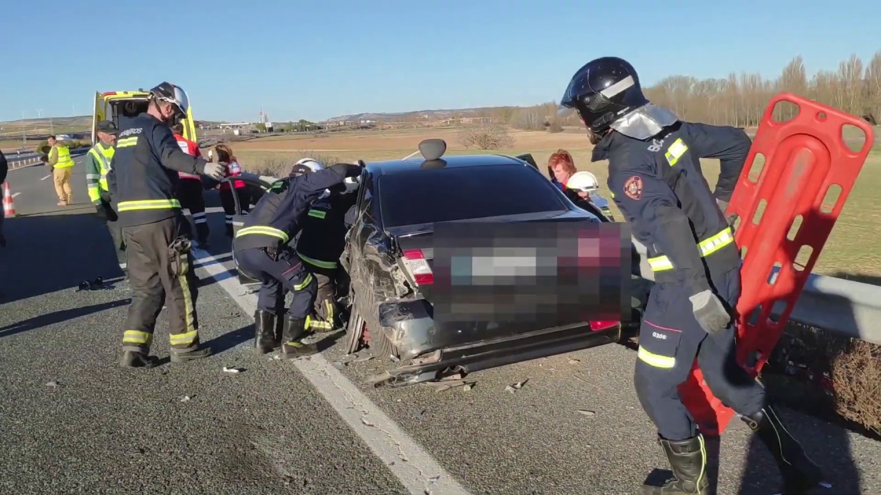 RESCATES DE VICTIMAS EN ACCIDENTE DE TRAFICO 26 de marzo de 2019