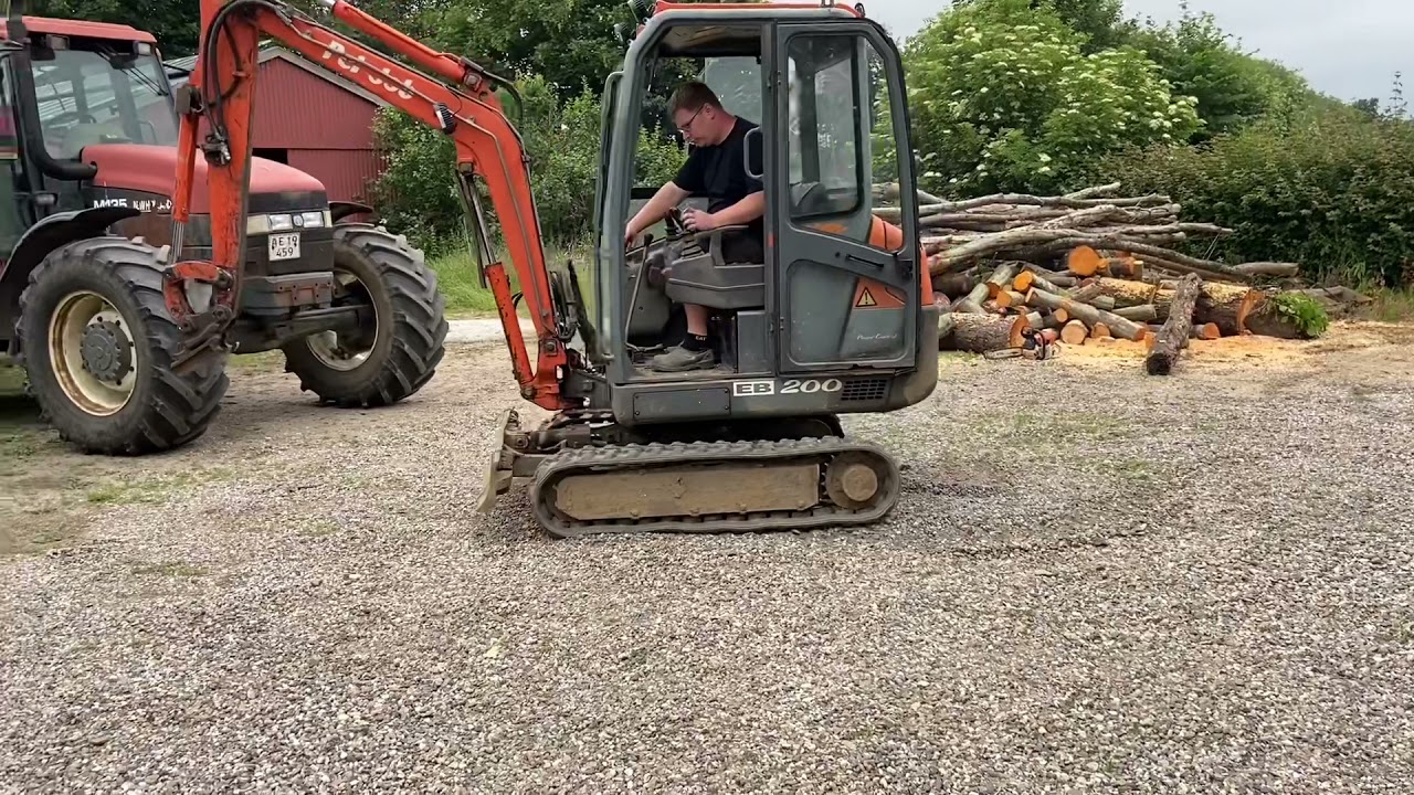 Køb PEL-job EB200 Minigraver på Klaravik.dk