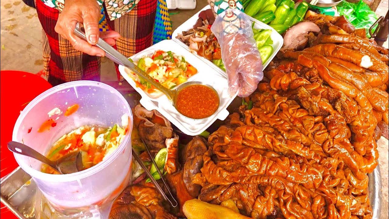 BEST Cambodian EXOTIC Street Food ! Exploring The REAL Taste of KHMER Street Food