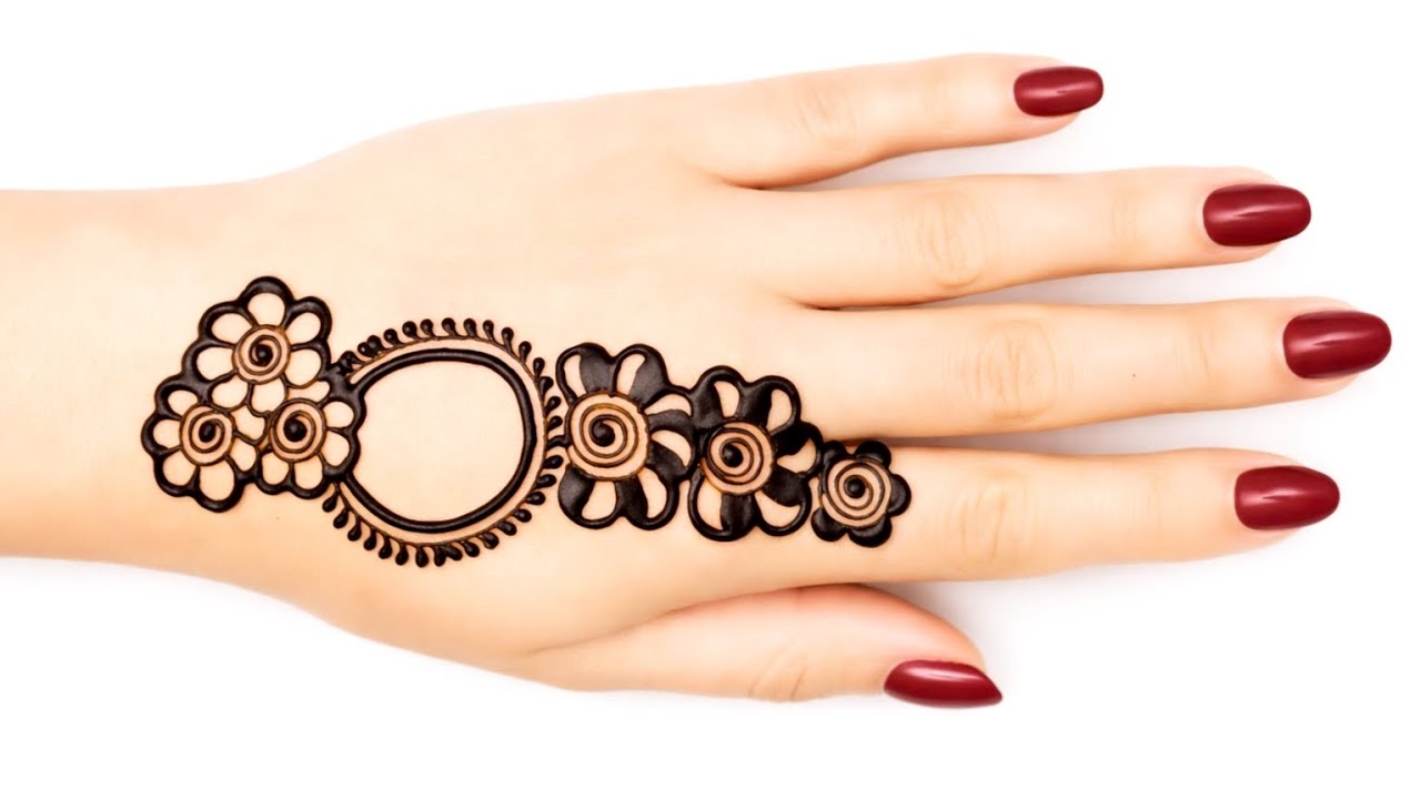 Easy Mehndi: Perfect for BeginnersMehndi for Beginners: Step-by-Step Guide to Flower Designs
