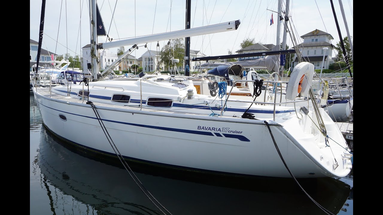 White Whale Yachtbrokers Willemstad, Bavaria 37-3 Cruiser - 2006