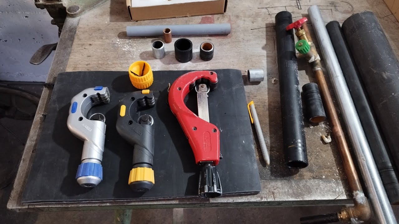 Come tagliare tubi/tagliatubo per tutti i materiali