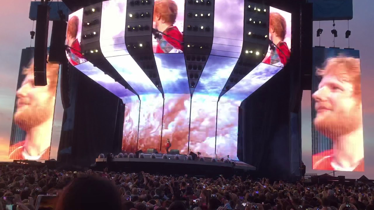 Ed Sheeran (Live in Hockenheim) I don't care