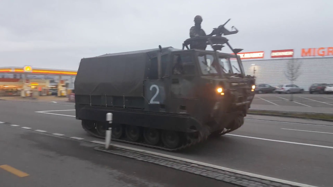 Panzerverschiebung Panzer M-548 Schweizer Armee