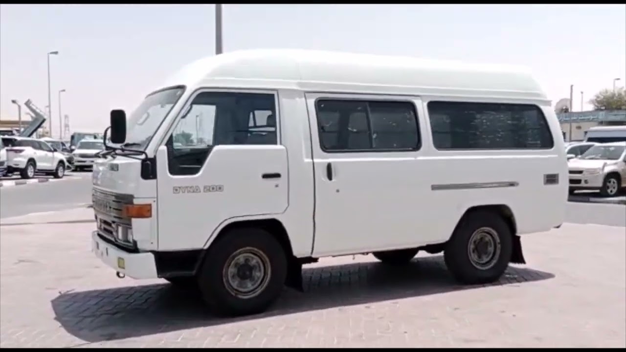 TOYOTA DYNA VAN
