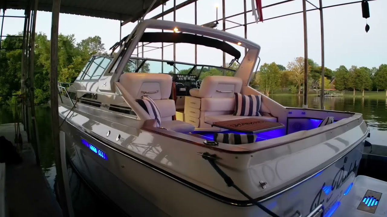 1989 390 Sea Ray Express Cruiser