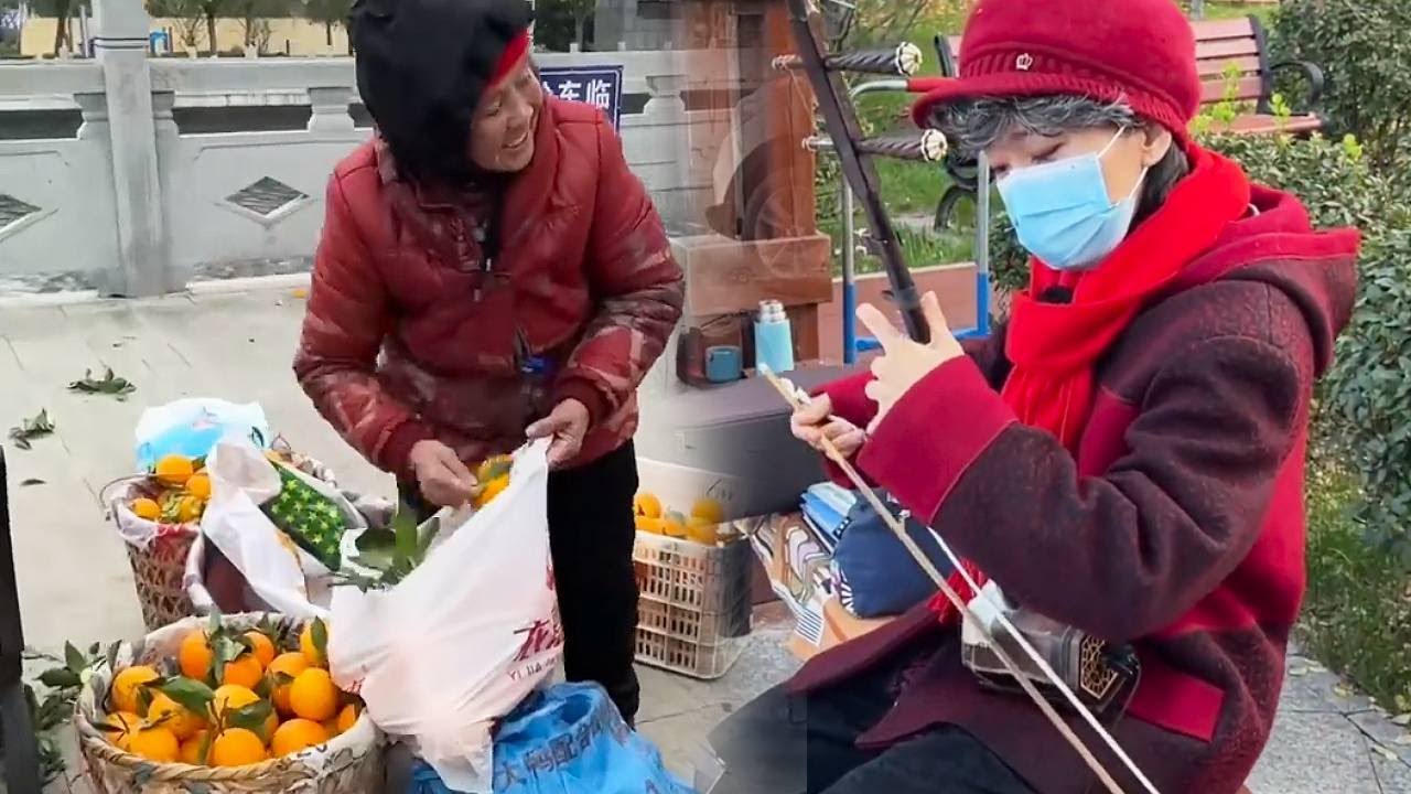 【合集】張老太上线啦！到公園拉二胡，大媽們過足了隱，大爺卻驚掉了下巴 