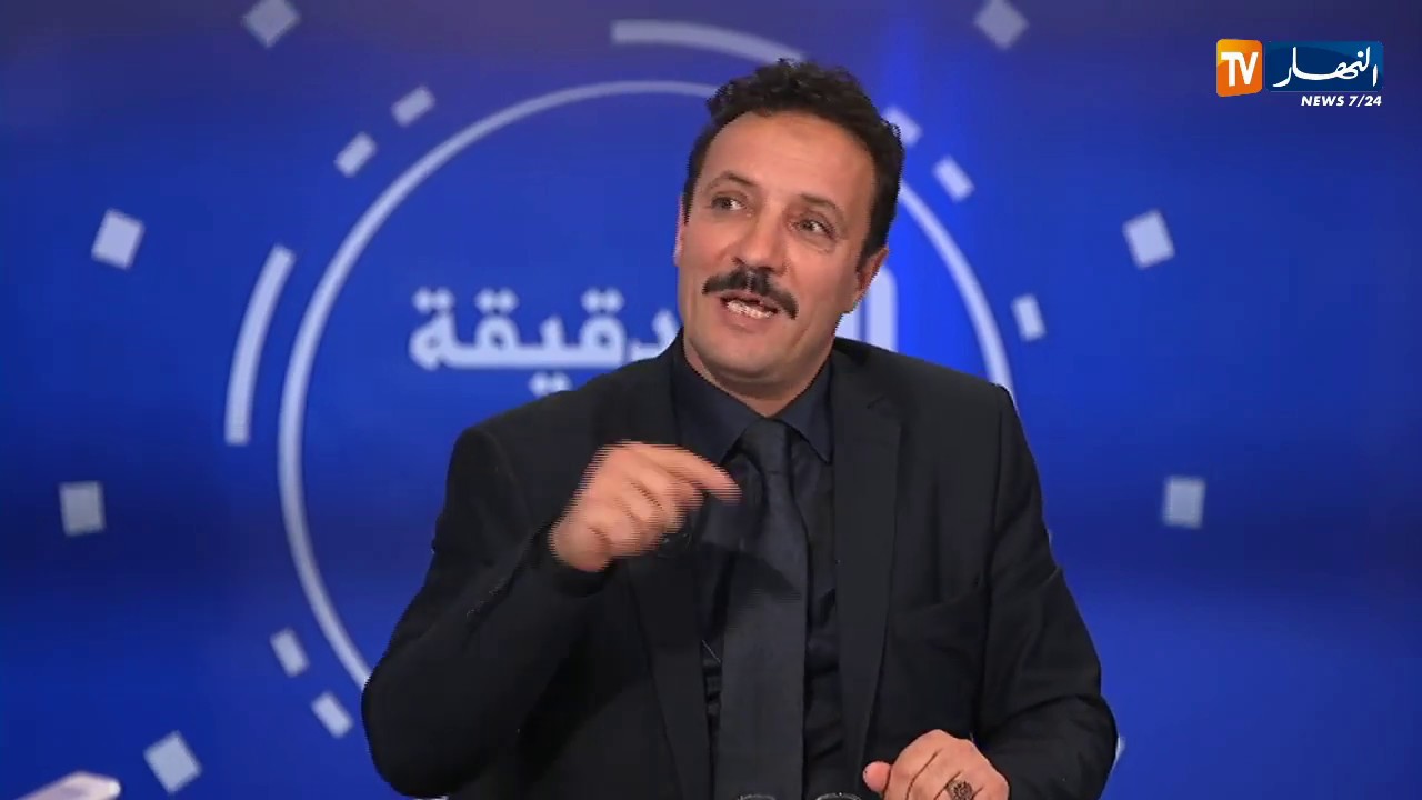 هل سيتم إعتماد مكاتب الصرف في الجزائر..هكذا رد خبراء في الإقتصاد