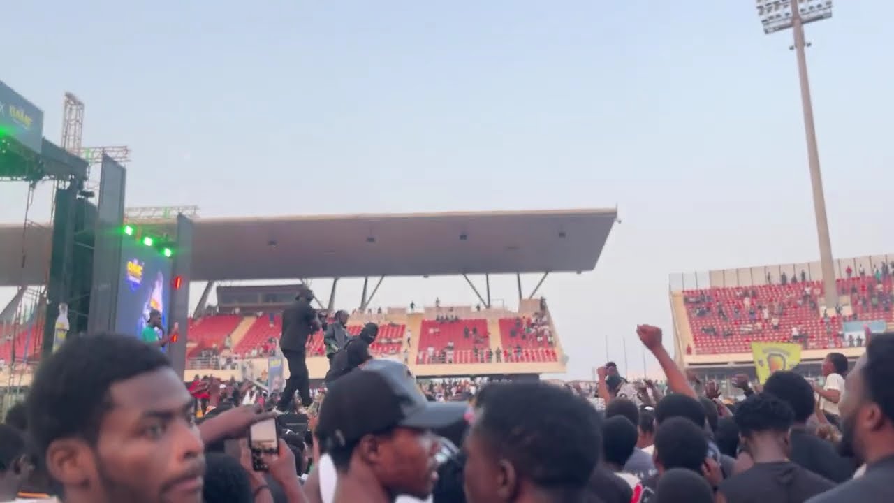 Shatta Wale shut down the BYK Concert with a full-blown, electrifying performance!