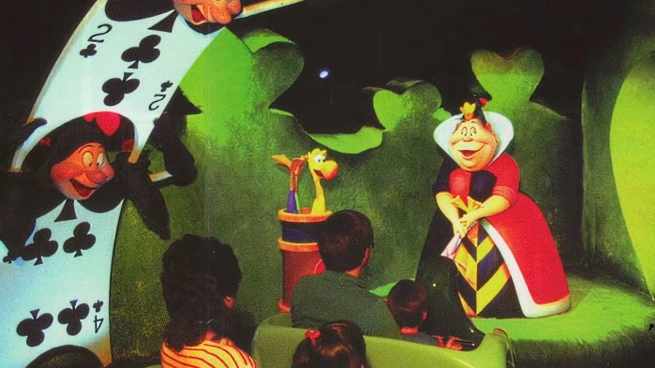 Alice In Wonderland Disneyland Current March of the Cards music 10 minute loop (1984-present)