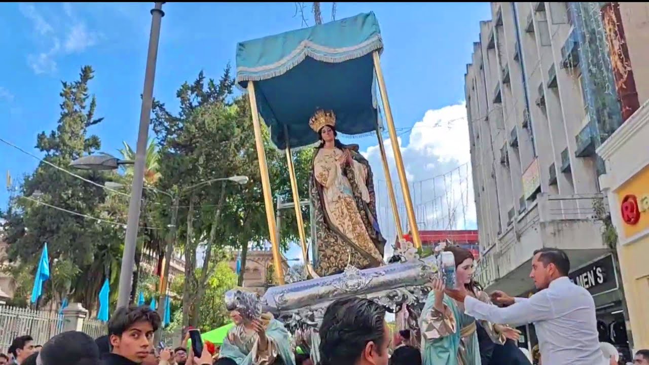 INCIDENTE SALIDA Procesión Virgen de Concepción Templo de San Francisco 2025