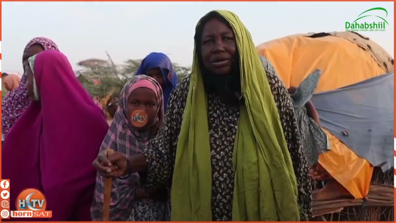 Qoysas Ku Dhuqan Xeryaha Qaxootiga Dhadhaab Ee Dalka Kenya Oo Cabasho ka muujiyay Daruufo Nololeed