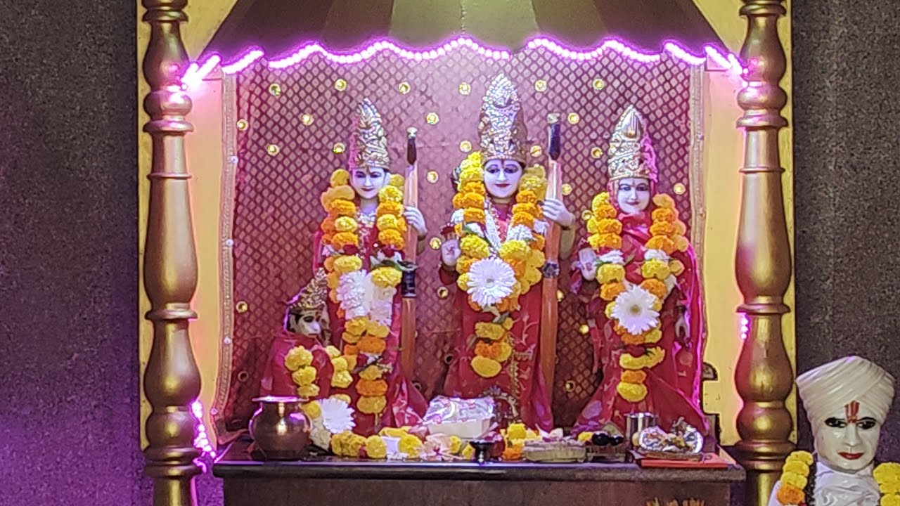 R K G Sunderkand is live hanuman chalisa